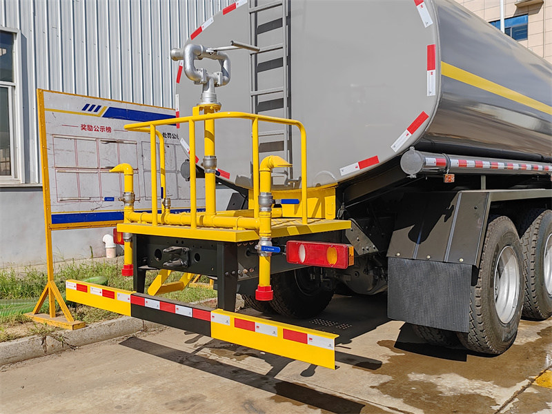 rear spray,rear water cannon