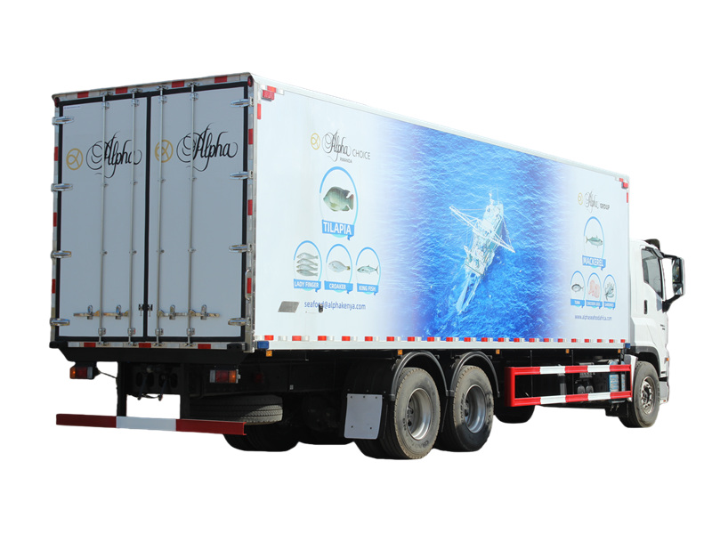 HOWO heavy duty reefer truck