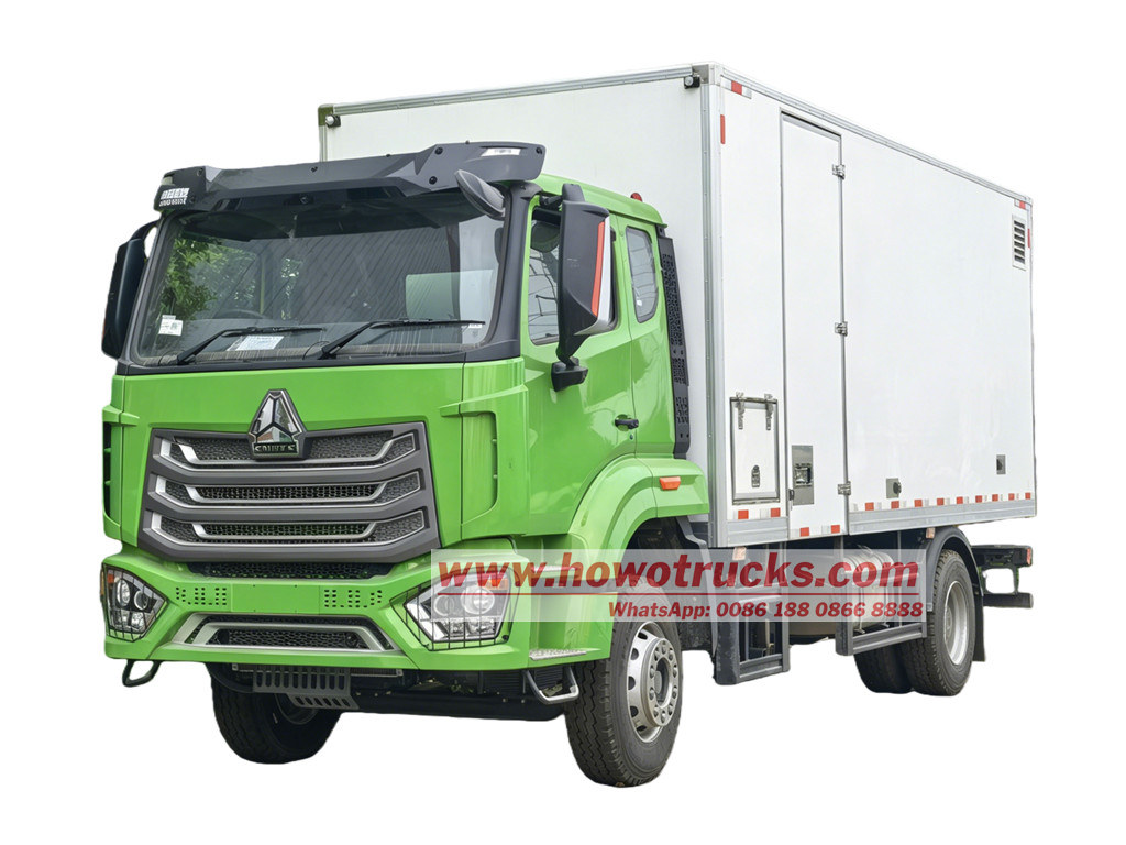 HOWO NX wooden cutting cargo truck HOWO NX wooden cutting cargo truck