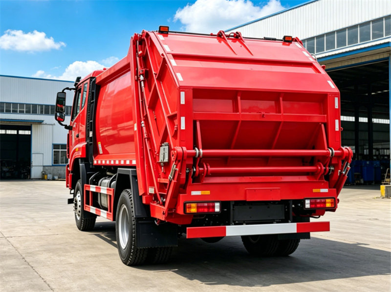 HOWO garbage compactor truck
