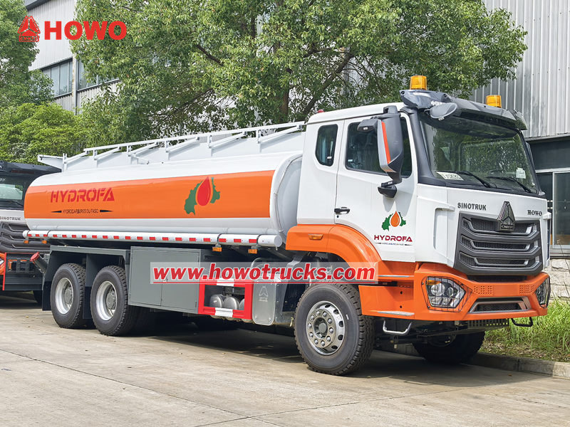 HOWO NX diesel fuel bowser